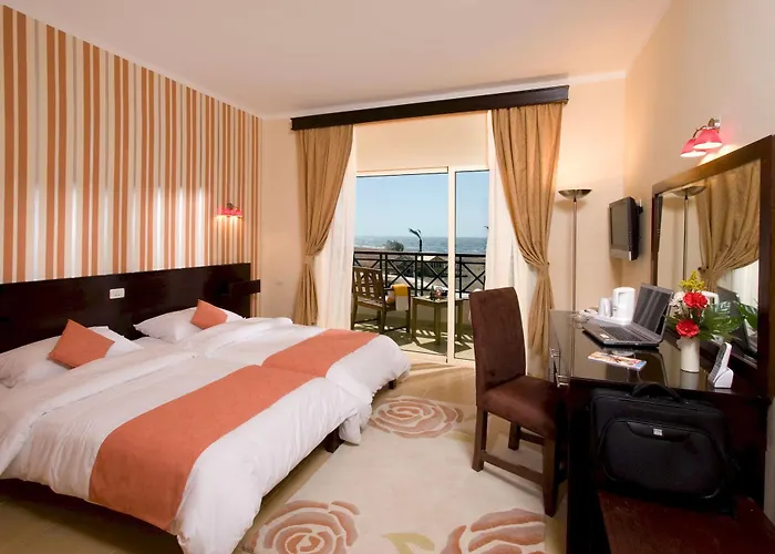 Sea Sun Otel 4*